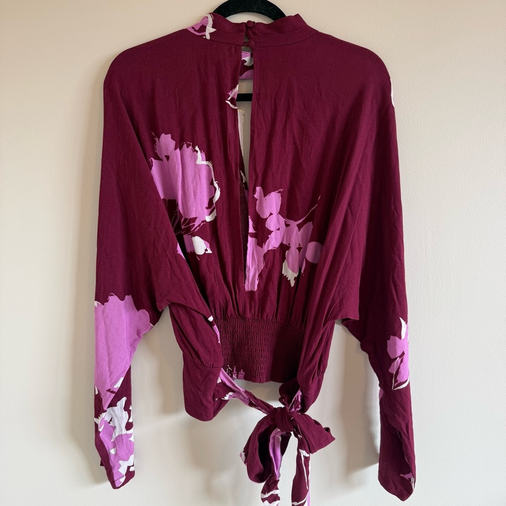Free People Say You Love Me floral Pront Key House Blouse Size Large NWT #146 - Picture 3 of 6